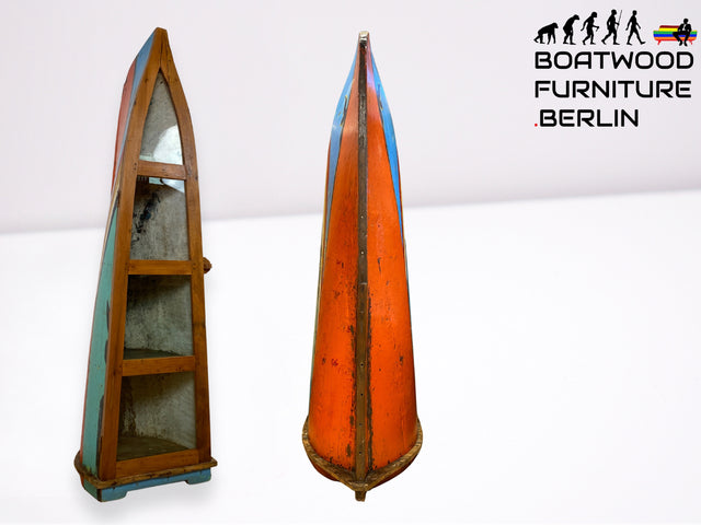 Boatwood by WMK I Einzigartige Vitrine handgefertigt aus altem Fischerboot I Glasvitrine Büchervitrine Bücherschrank Regal Geschirrschrank Küchenschrank Eckschrank Eckvitrine Einbaum Bootsmöbel Boot