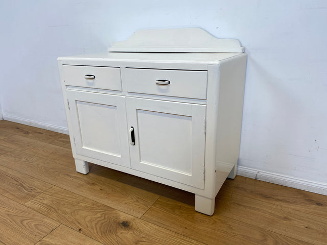 WMK I Formschöne weiße 1930er Jahre Art Deco Kommode aus vollem Holz mit Schubladen & hübschen Originalgriffen I Schrank Anrichte Sideboard Wickelkommode Wäschekommode Jugendstil Antik Vintage Berlin