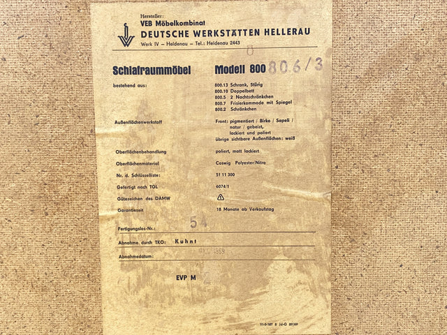 WMK I Seltenes weißes Sideboard Modell 800 von VEB Hellerau aus 1969 mit Schubladen & Metallfüßen I Kommode Schrank Lowboard TV Bank Fernseh Schuh Wäsche Schubladen DDR 70er Vintage Berlin Bochum Köln