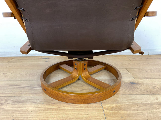 Eleganter & äußerst gemütlicher norwegischer Designer Drehsessel von Rybo Rykken mit beigem Echtleder Bezug
