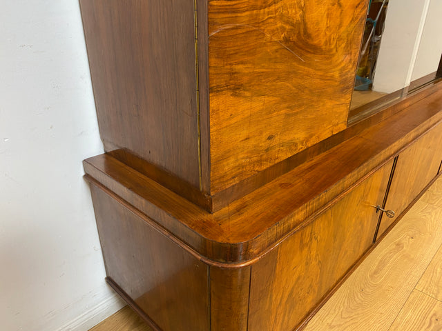 WMK I Imposanter 30er Jahre Art Deco Wohnzimmerschrank I Vollholz in edlem Walnuss I Schrank Vitrine Glasvitrine Bücherschrank Büchervitrine Herrenzimmer Sideboard Antik Vintage I Hannover Halle Köln