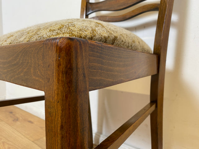 WMK I 1/2 Klassischer 30er Jahre Küchenstuhl aus Buche mit freundlichem Originalbezug und Federkernsitz I Stuhl Esszimmerstuhl Holzstuhl Dining Chair Antik Art Deco Vintage I Berlin Frankfurt Bremen