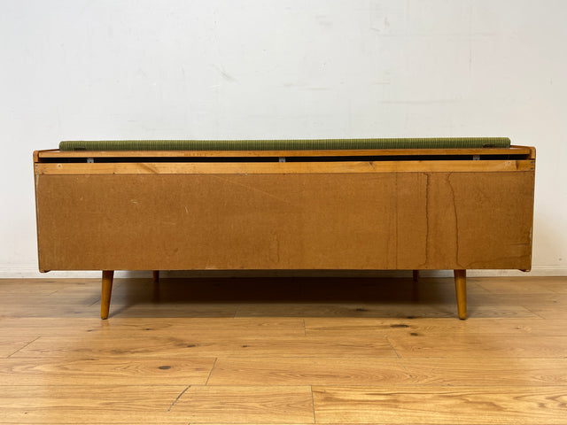 WMK I Stilvolles grünes skandinavisches Mid-Century Daybed von Herrljunga in Teakholz mit aufklapp. Rückenlehne