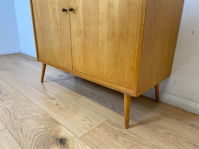 WMK I Rarer heller Mid-Century Schreibschrank in grüner Originalfarbe mit Messinggriffen I Sekretär Highboard Schrank Barschrank Bar Schreibtisch Bücherschrank Vintage 60er I Berlin Frankfurt Bayern