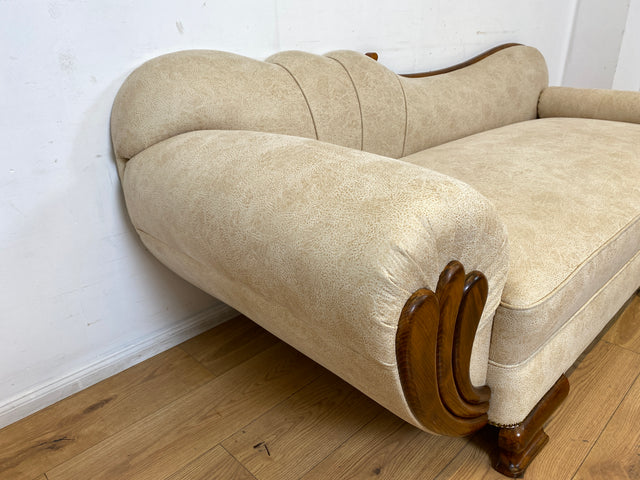 Wunderschöne und sehr gut erhaltene 1930er Jahre Art Deco Liege in beigem Bezug und gemütlichem Federkern I Daybed Sofa Couch Récamiere Chaiselongue Antik Vintage 30er I