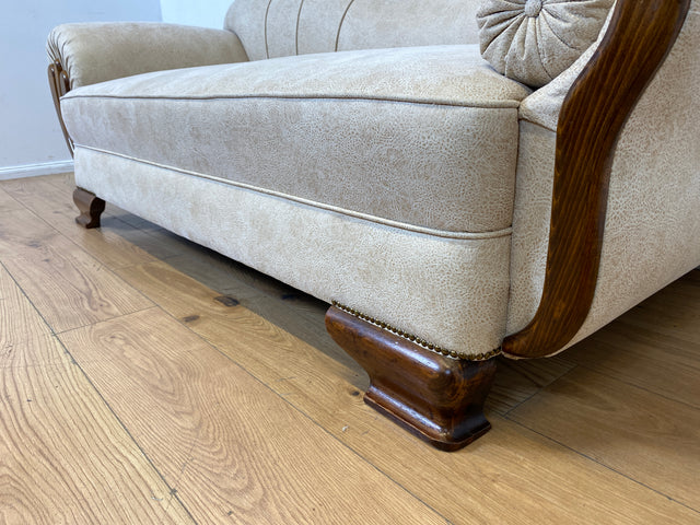 Wunderschöne und sehr gut erhaltene 1930er Jahre Art Deco Liege in beigem Bezug und gemütlichem Federkern I Daybed Sofa Couch Récamiere Chaiselongue Antik Vintage 30er I