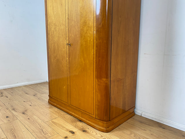 Hochwertiger 2-türiger Mid-Century Kleiderschrank aus 1959 mit Intarsien und Kleiderstange I Schrank Wohnzimmerschrank Dielenschrank Garderobe Wardrobe 50er 60er Vintage I