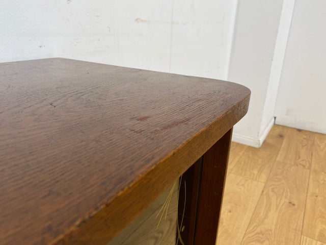 Stilvolle und gut erhaltene 50er Jahre Barkommode mit Schiebetüren & Originalgläsern I Barschrank Barvitrine Vitrine Bar Kommode Sideboard Mid-Century Vintage 60er I