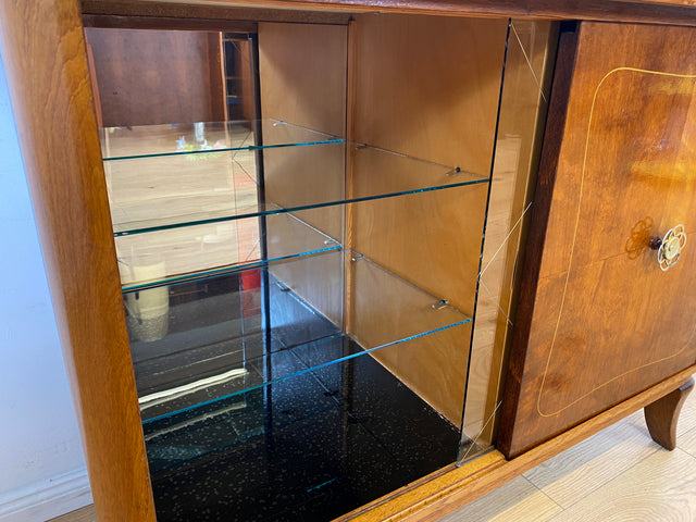 Sehr schöne 50er Jahre Barkommode aus vollem Holz mit Schiebetüren und verspiegeltem Barfach I Barschrank Bar Mini-Bar Kommode Schrank Sideboard Vitrine Mid-Century Vintage I