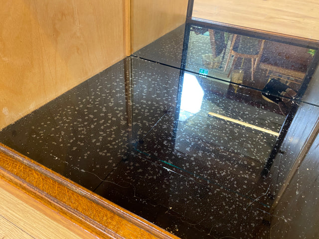 Sehr schöne 50er Jahre Barkommode aus vollem Holz mit Schiebetüren und verspiegeltem Barfach I Barschrank Bar Mini-Bar Kommode Schrank Sideboard Vitrine Mid-Century Vintage I