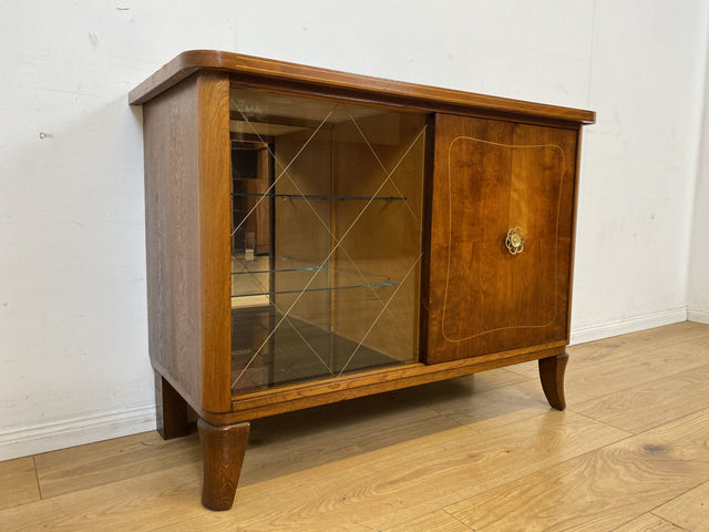 Sehr schöne 50er Jahre Barkommode aus vollem Holz mit Schiebetüren und verspiegeltem Barfach I Barschrank Bar Mini-Bar Kommode Schrank Sideboard Vitrine Mid-Century Vintage I