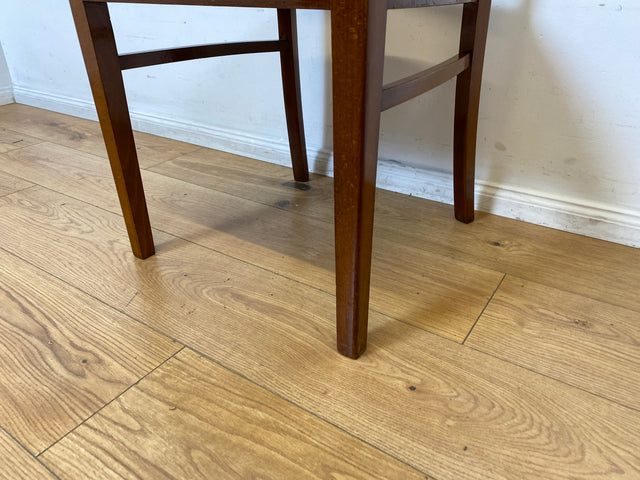 Set aus 4 eleganten und stabilen 50er Jahre Stühle mit floralem Originalbezug I 4er Esszimmerstühle Holzstühle Küchenstühle Dining Chairs Blumen Mid-Century Vintage 60er I