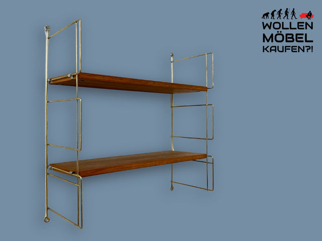 WMK I Stilvolles 60er Jahre Wandregal mit 2 Regalböden auf goldenen Regalleitern I Regal Hängeregal Stringregal String Bücherregal Wall Shelf Vintage Mid-Century Retro 70er I Berlin Stuttgart Leipzig