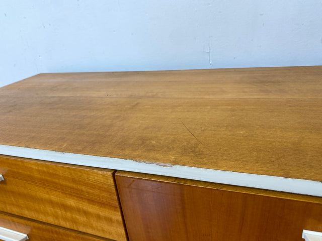 Hübsches 70er Jahre Lowboard mit Schubladen und Klappe, auf neuen Hairpin Füßen I Kommode Sideboard Wäschekommode Flurkommode TV Bank Board Fernsehkommode Retro Vintage I
