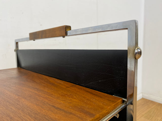 Stilvoller 70er Jahre Space Age Zeitungsständer auf Rollen aus Chrom , Leder & Nussbaum I Zeitungsablage Beistelltisch Ablage Couchtisch Regal Servierwagen Teewagen Vintage I