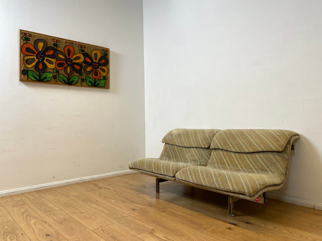 WMK I Ikonisches 70er Jahre Wave Sofa von Giovanni Offredi für Saporiti Italia auf Chrom Gestell und in Originalbezug