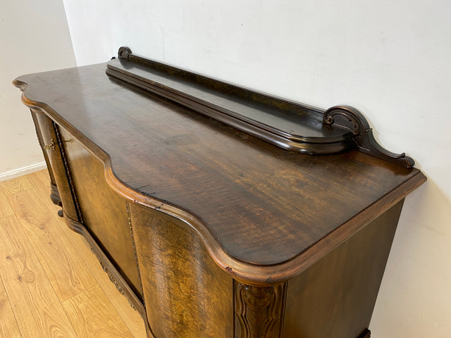 WMK I Elegante handverzierte antike Anrichte mit Schubladen und Marmor Ablage