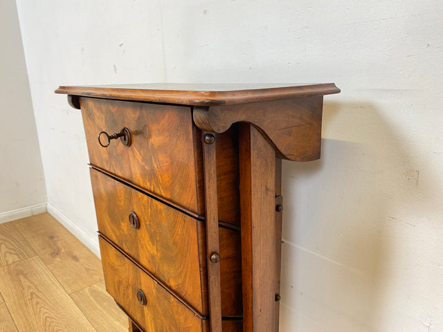 I Der schönste Beistelltisch dass du heute siehst I Edler antiker Notenschrank I Vollholz in Nussbaum Schmetterlingsfurnier I Kommode Ablage Flurkommode Biedermeier Vintage I