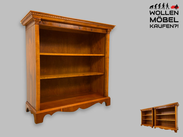 WMK I Hochwertiges & sehr gut erhaltenes kleines Bücherregal aus 1981 im englischen Regency Stil, Handverziert I Vollholz in Eibe I Regal Holzregal Bücherschrank Vintage Stilmöbel I Berlin NRW Bremen