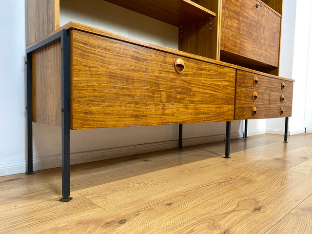 WMK I Kultiges modulares Designer Regalsystem 430 I Joachim Nebelung für VEB Hellerau I I Regal Bücherregal Bücherschrank Regalwand Stringregal Sideboard Sekretär Mid-Century Vintage DDR 60er 70er