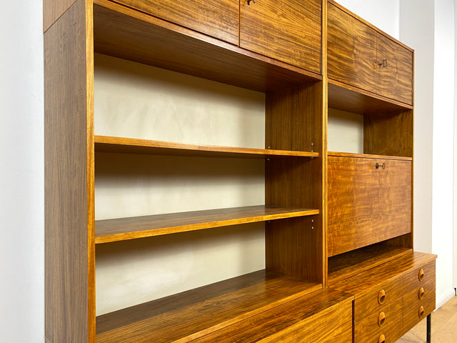 WMK I Kultiges modulares Designer Regalsystem 430 I Joachim Nebelung für VEB Hellerau I I Regal Bücherregal Bücherschrank Regalwand Stringregal Sideboard Sekretär Mid-Century Vintage DDR 60er 70er