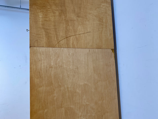 Ein VEB Hellerau Original I Stilvoller Mid-Century Kleiderschrank 794/1A aus 1967 mit Aufsatz und Schubladen I Schrank Schlafzimmerschrank Wardrobe Vintage Retro 60er I
