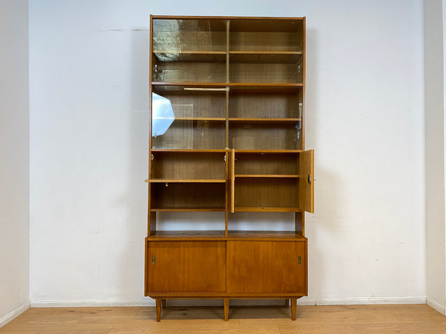 WMK I Hochwertiger großer Mid-Century Bücherschrank I Vollholz in Eiche I mit Vitrine und Schiebetüren I Büchervitrine Highboard Regalwand Eckregal Eckschrank Regal Wohnwand Vintage 50er 60er
