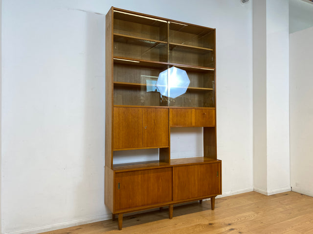 WMK I Hochwertiger großer Mid-Century Bücherschrank I Vollholz in Eiche I mit Vitrine und Schiebetüren I Highboard Büchervitrine Regalwand Eckregal Eckschrank Regal Wohnwand Vintage 50er 60er