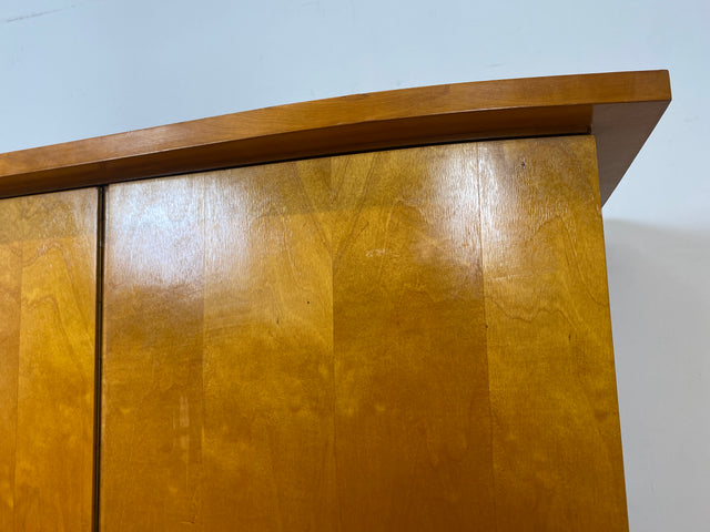 Formschöner heller 50er Jahre Kleiderschrank aus vollem Holz mit perfekter Aufteilung I Schrank Schlafzimmerschrank Wäscheschrank Wardrobe Mid-Century 60er Vintage Retro I