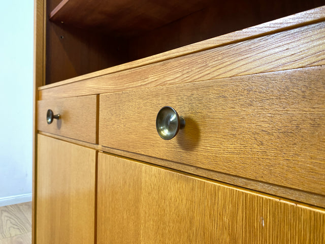 WMK I Hochwertiger heller Mid-Century Bücherschrank von Musterring aus vollem Holz mit Schubladen