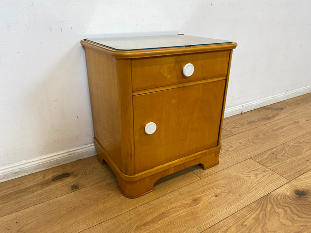 Freundlicher heller Mid-Century Nachttisch mit Schublade und Glasauflage I Vollholz furniert I Nachtkommode Nachtschrank Nachtschränkchen Kommode 60er Vintage I