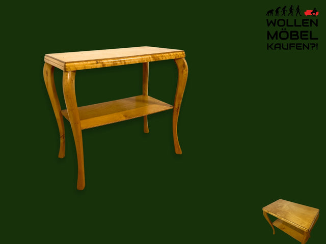 WMK I Freundlicher heller skandinavischer 1940er Jahre Beistelltisch in Birkenholz mit Ablage und eleganten Cabriolen Füßen I Tisch Konsolentisch Konsole Couchtisch Vintage Art Deco Berlin Hof Passau