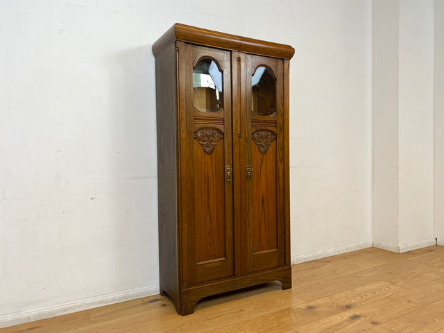 WMK I Hochwertiger antiker Schrank aus handverziertem Eichenholz mit Glastüren I Wäscheschrank Kleiderschrank Vitrine Bücherschrank Flurschrank Vertiko Jugendstil Vintage I