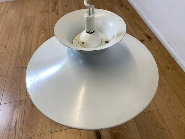 WMK I Schöne höhenverstellbare weiße skandinavische Space Age Designer Pendelleuchte von Belid aus Metall