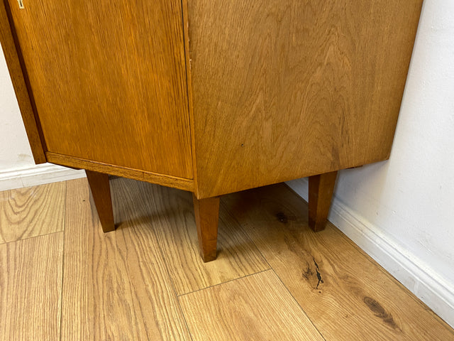 WMK I Hochwertiger hoher Mid-Century Eckschrank I Vollholz in Eiche I mit verstell. Regalböden I Eckregal Highboard Bücherschrank Büchervitrine Regalwand Regal Wohnwand Vintage 50er 60er I