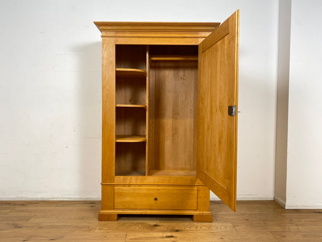 Hochwertiger Kleiderschrank im antiken Stil aus massivem Kirschholz mit Schublade I Schrank Wäscheschrank Bauernschrank Dielenschrank Vertiko Biedermeier Landhaus Vintage I