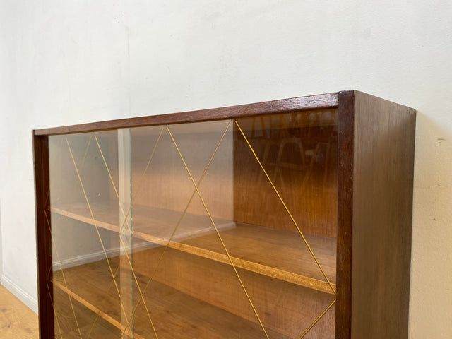 WMK I Schöne Mid-Century Vitrine mit Einlegeböden