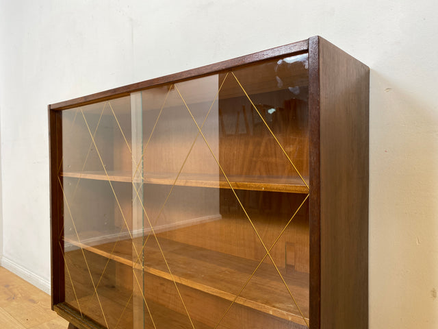 WMK I Schöne Mid-Century Vitrine mit Einlegeböden