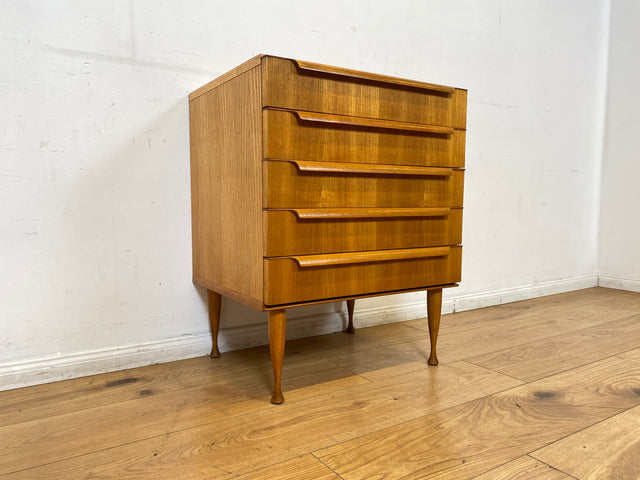 Stilvolle kleine helle Mid-Century Kommode in Esche mit Schubladen & formschönen Holzgriffen I Schubladenkommode Schrank Wäschekommode Ablage Sideboard Retro Vintage 60er I