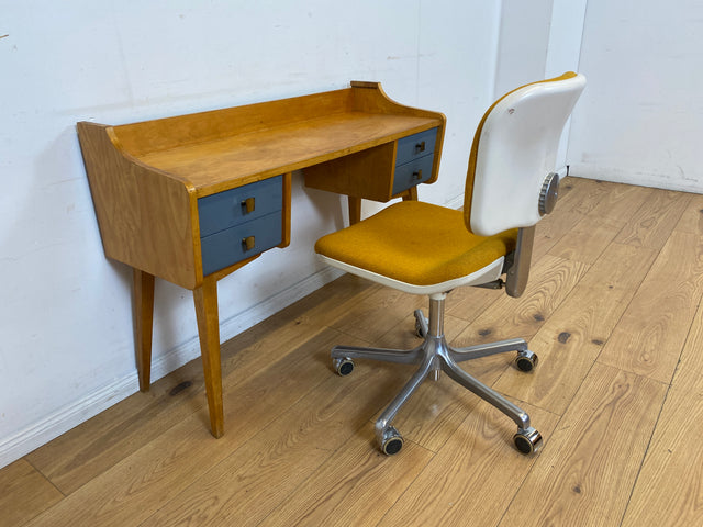 Hübscher kleiner Mid-Century Schminktisch / Schreibtisch mit Schubladen & Messinggriffen I Frisiertisch Schminkkommode Frisierkommode Kinderschreibtisch Vintage 60er DDR I