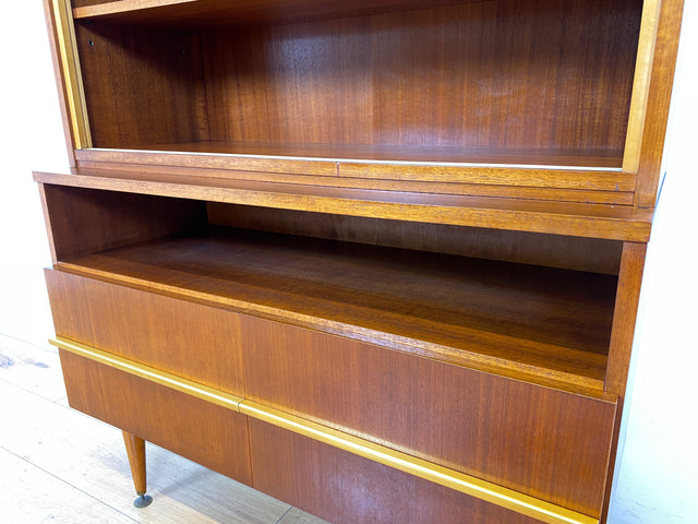 WMK I Stilvoller und gut erhaltener Mid-Century Bücherschrank aus 1965 von PGH Wohnkultur mit Schubladen