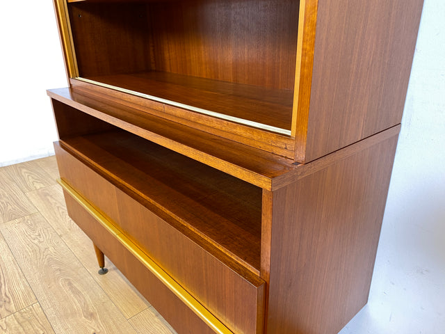 WMK I Stilvoller und gut erhaltener Mid-Century Bücherschrank aus 1965 von PGH Wohnkultur mit Schubladen