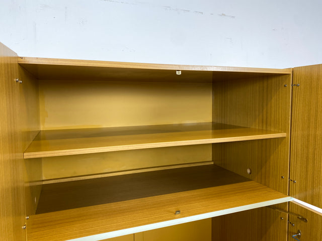 I Retro pur I Sehr schöner großer Mid-Century Kleiderschrank aus 1967 mit Aufsatz I Schrank Schlafzimmerschrank Garderobe Wardrobe Flurschrank 60er 70er Vintage DDR I