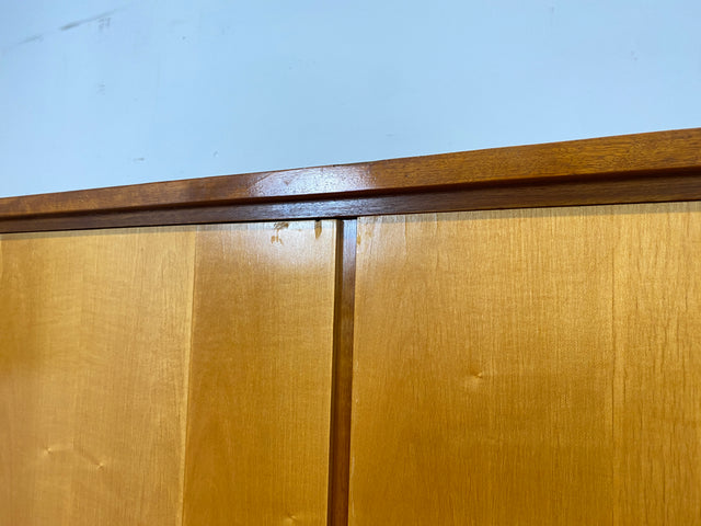 Schöner & perfekt aufgeteilter 3-türiger Mid-Century Kleiderschrank mit Schubladen I Schrank Schlafzimmerschrank Wäscheschrank Wardrobe Rockabilly 50er 60er Vintage I