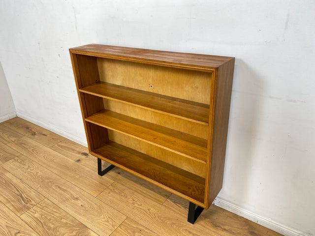 Hochwertiges Mid-Century Regal aus vollem Holz mit verstellbaren Regalböden & neuen Metallfüßen I Holzregal Bücherregal Bücherschrank Küchenregal Regalwand Vintage Retro 60er I