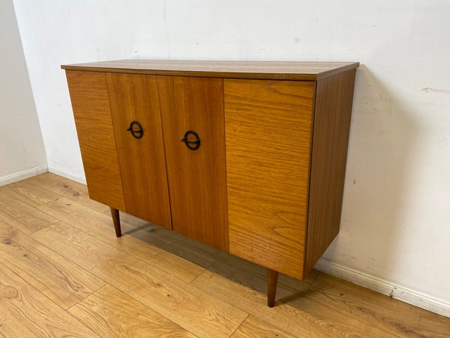 Stilvolle und gut erhaltene Mid-Century Schuhkommode mit hübschen Originalgriffen I Schuhschrank Flurschrank Flurkommode Sideboard Kommode Schuh 60er 70er Vintage Retro I