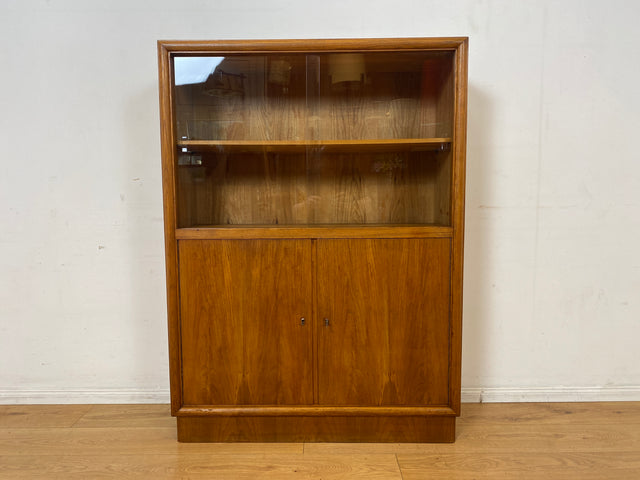 Stilvolle Mid-Century Vitrine aus vollem Holz in Eiche mit Schubladen I Glasvitrine Bücherschrank Büchervitrine Highboard Schrank Geschirrschrank Vintage 50er 60er I
