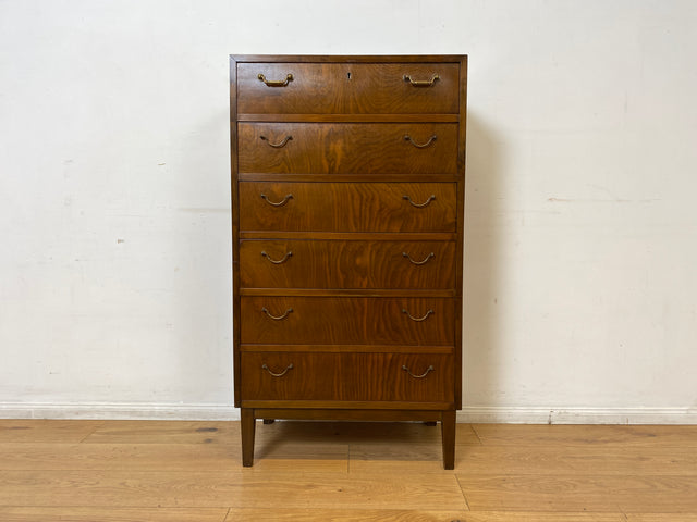 WMK I Hochwertige skandinavische Mid-Century Kommode aus vollem Holz mit 6 Schubladen & Messinggriffen