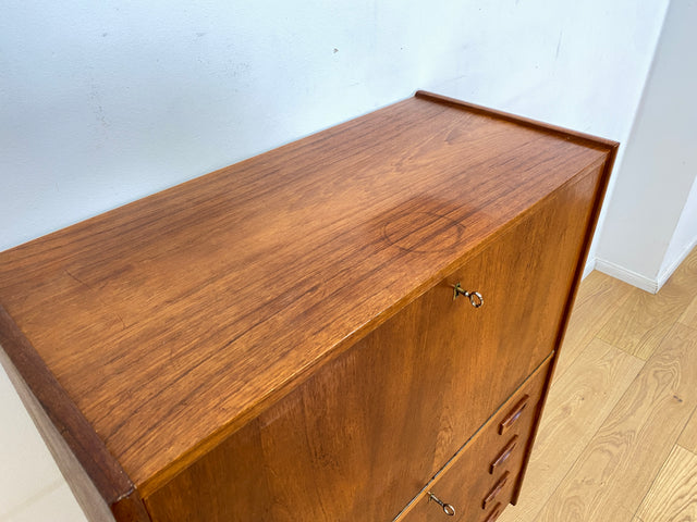 WMK I Eleganter skandinavischer Mid-Century Barschrank in Teakholz mit verspiegeltem Bar Fach I Barkommode Highboard Schrank Sekretär Kommode Schminkschrank Danish Design Vintage I