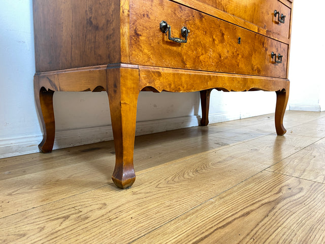 WMK I Besonders schöner skandinavischer Mid-Century Sekretär aus vollem Holz mit Intarsien